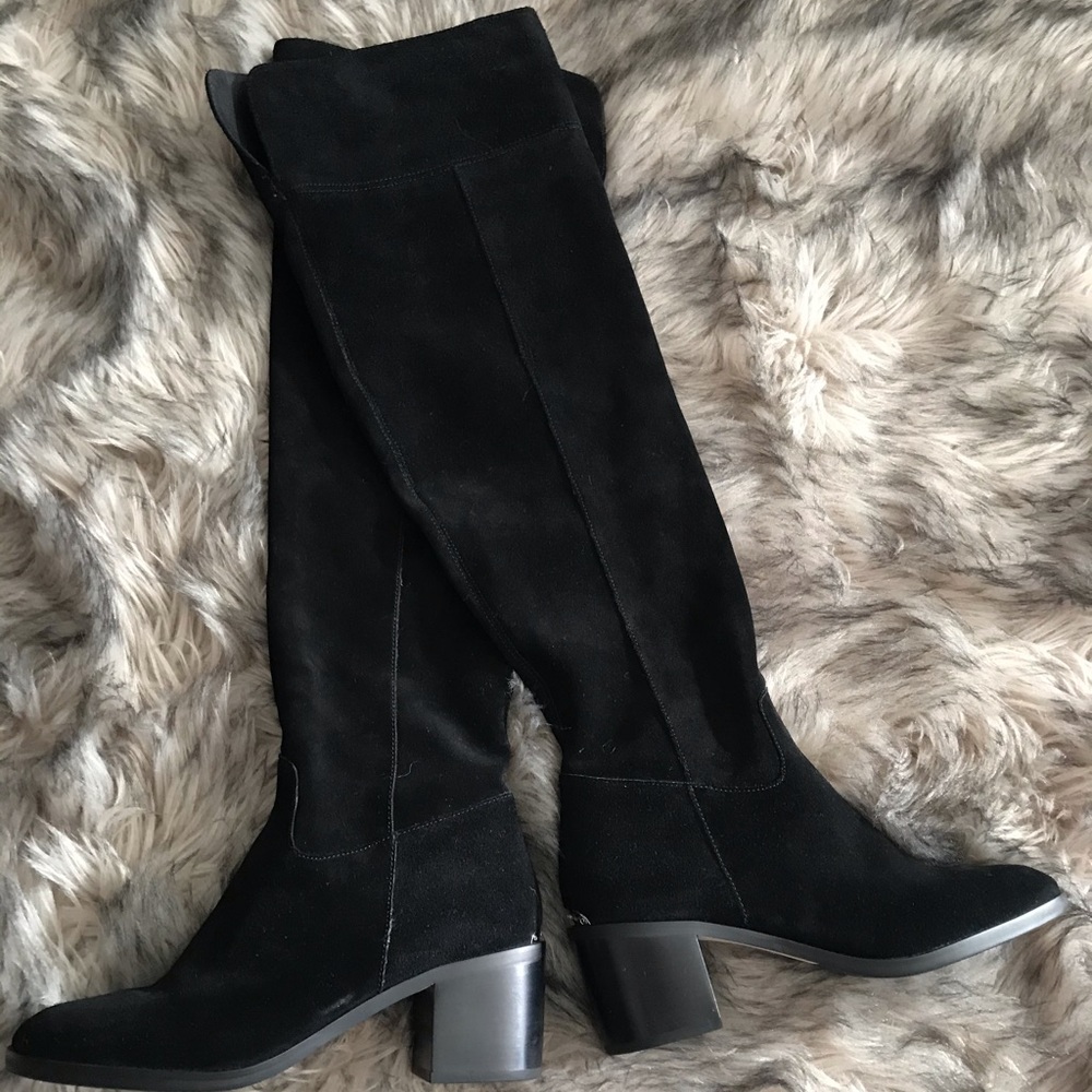 ❤️❤️ MICHAEL KORS PAULETTE SUEDE BOOTS ❤️❤️